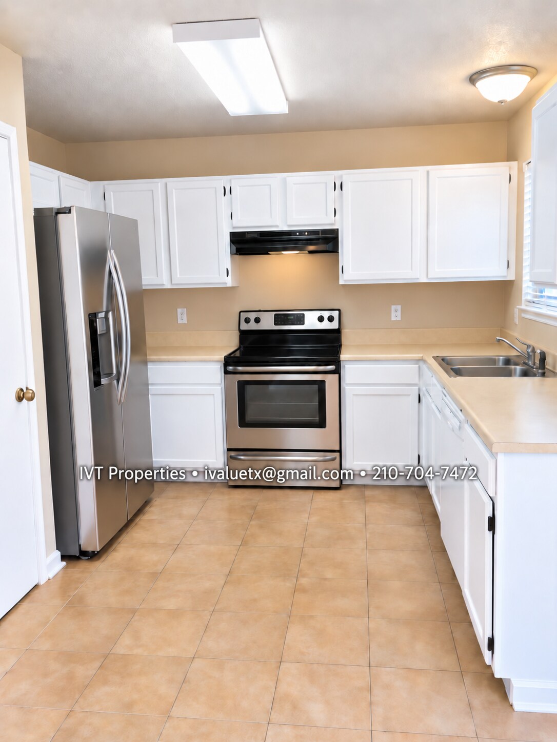 Building Photo - 7311 Sunscape Way