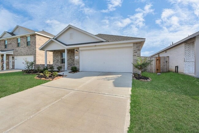 Building Photo - 24207 Becker Hollow Ln