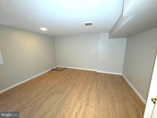 Building Photo - 20626 Highland Hall Dr