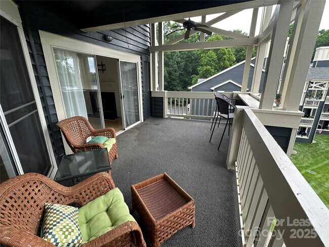 Building Photo - 2129 Regatta Ln