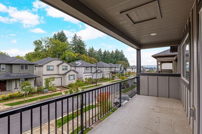 Building Photo - Elegant 4 Bedroom| 2.5 Bathroom Tigard Hom...
