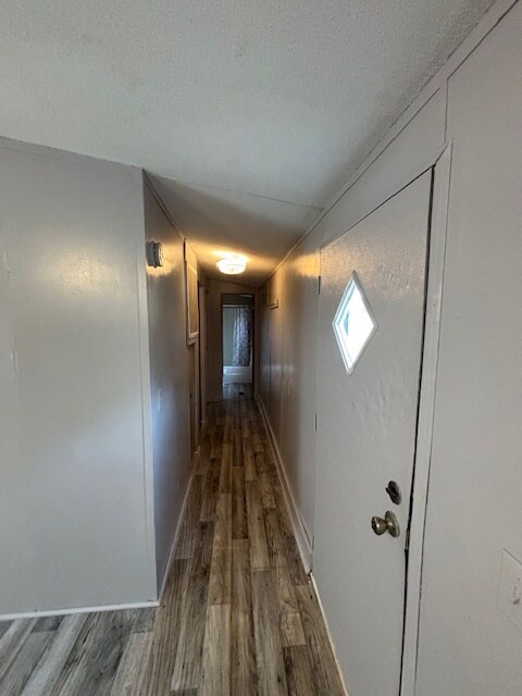 Building Photo - 130 Horse Creek Park Rd