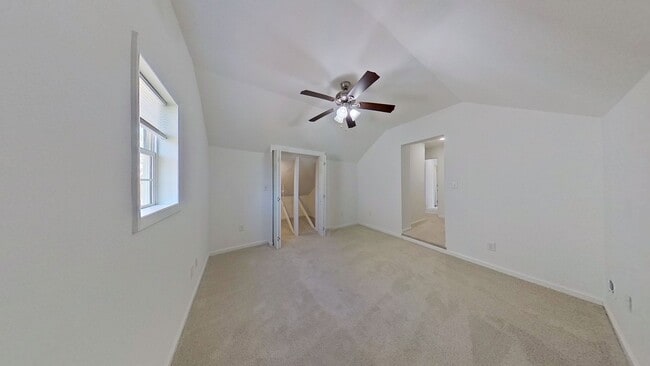 Building Photo - X Culloden More Ct