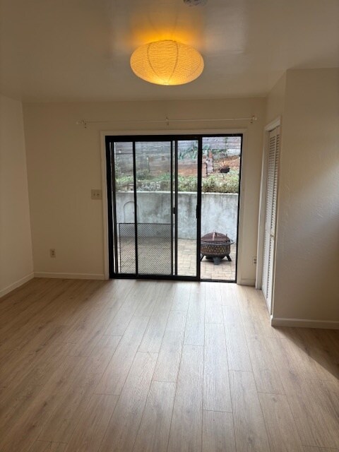 downstairs bedroom - 8033 Winthrope St
