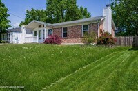 Building Photo - 6703 El Rancho Rd