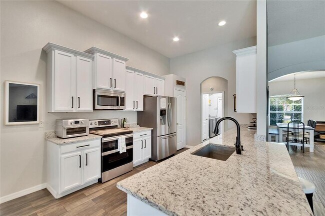 Building Photo - 12802 Cattail Shore Ln