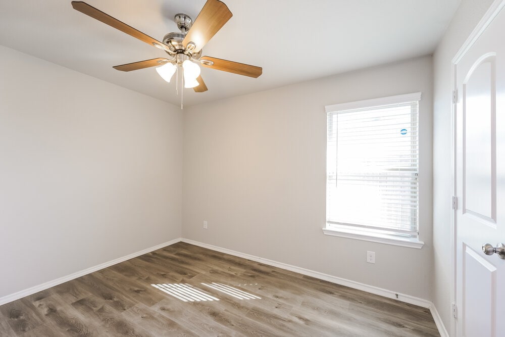 Building Photo - 21302 Brookwood Cres Dr