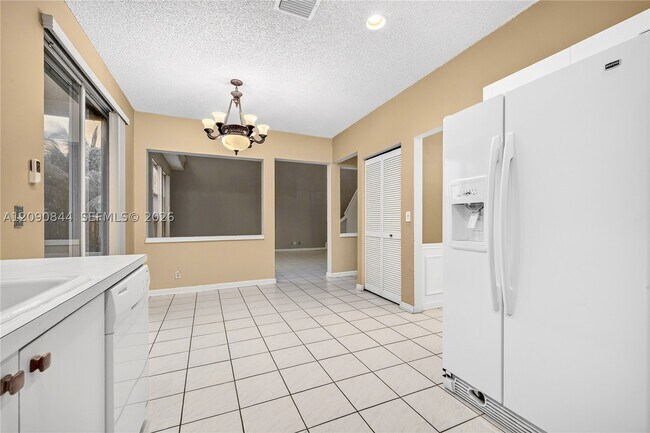 Building Photo - 5868 N Plum Bay Pkwy