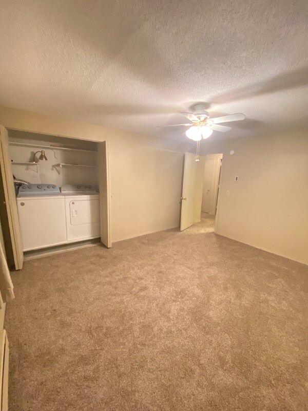 Building Photo - 11 King Arthur Dr