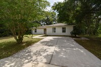 Building Photo - 3BR/2BA Corner Lot Home + BONUS ROOM – $17...