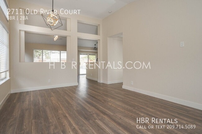 Building Photo - 2711 Old River Ct