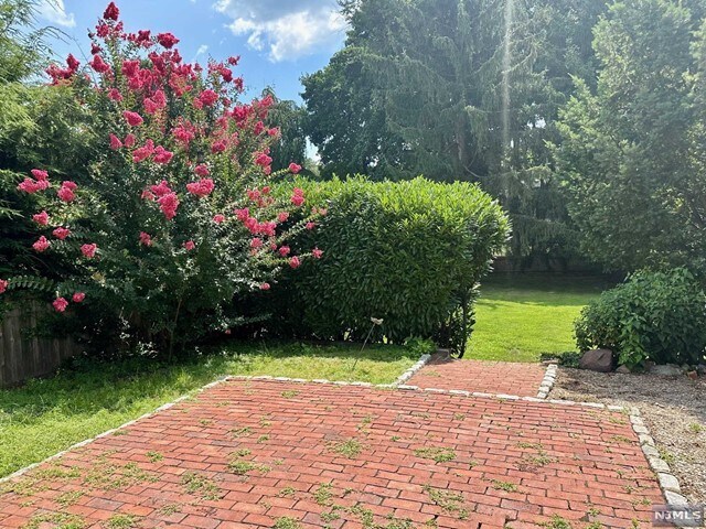 Building Photo - 19 Kent Rd