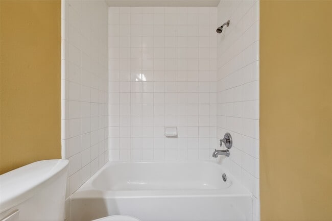 Building Photo - 6615 Windy River Ln