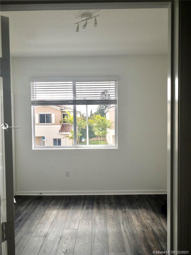Building Photo - 2821 NW 180th St
