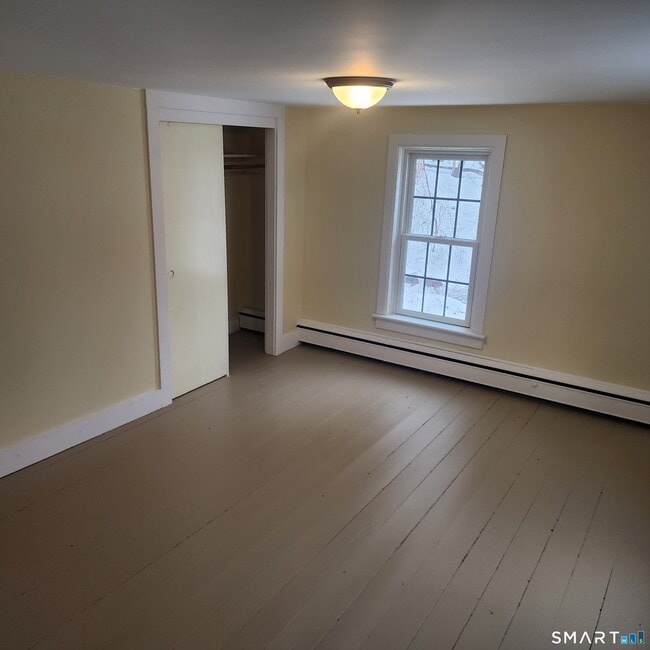 Building Photo - 88 Baker Ln