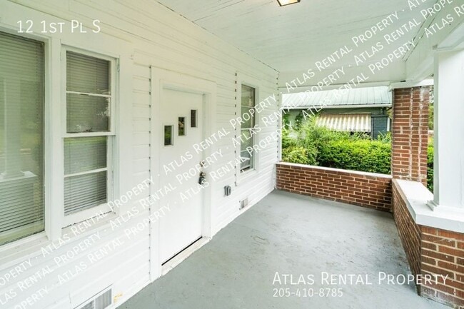 Building Photo - 12 1st Pl S