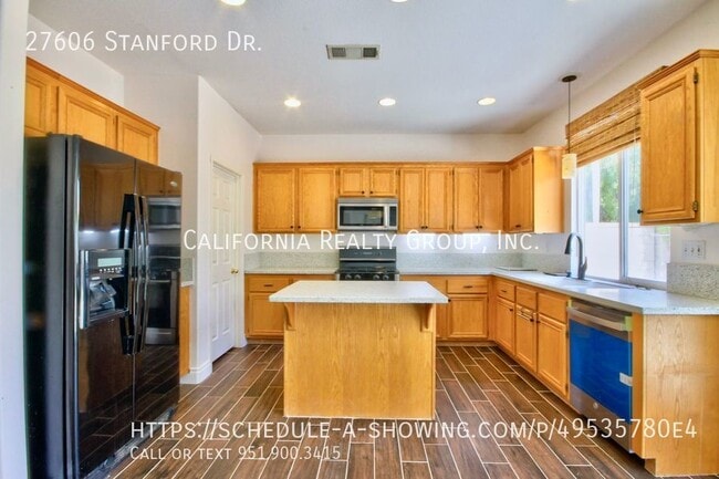 Building Photo - 27606 Stanford Dr