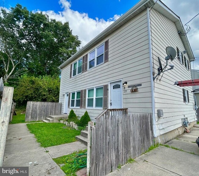 Building Photo - 213-215 Black Horse Pike