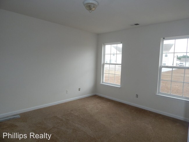 Building Photo - 2416 Hayseed Way