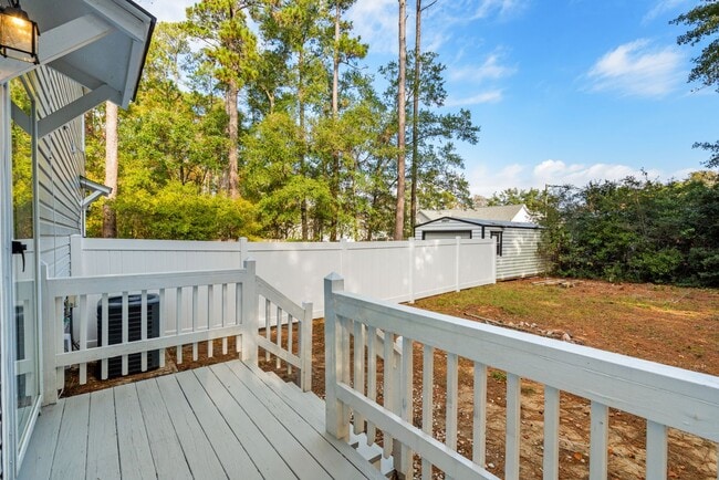 Building Photo - 8 Blocks from Garden City Beach! 2 Bed/1.5 Bath Duplex