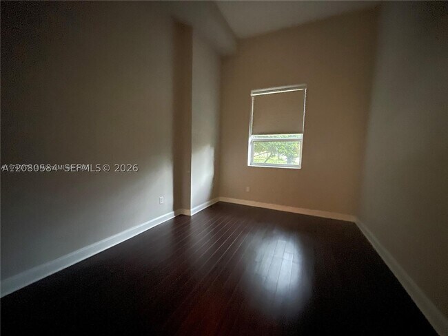 Building Photo - 510 NW 84th Ave