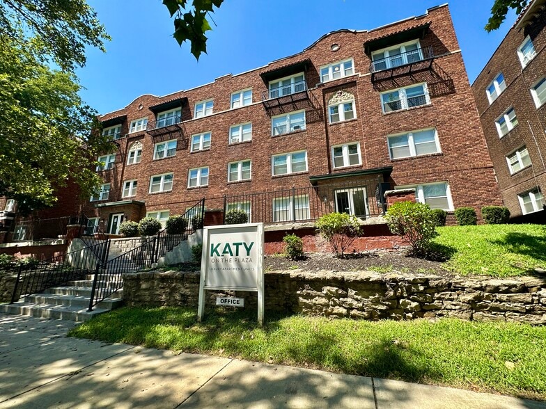 Katy and Delilah Plaza Living 214216 Emanuel Cleaver II Blvd Kansas