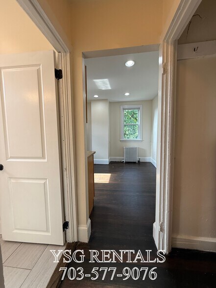 Building Photo - 10 Alleghany St