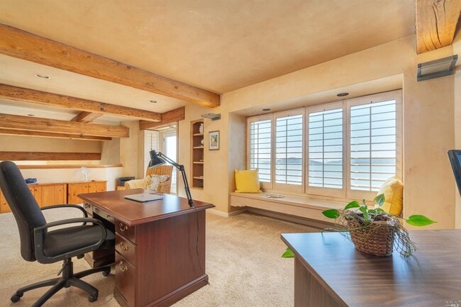 Building Photo - 245 Water St