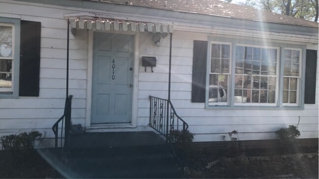 Building Photo - 4010 Spurgeon Drive
