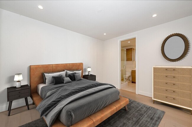 Building Photo - 2047 Westcreek Ln Ln