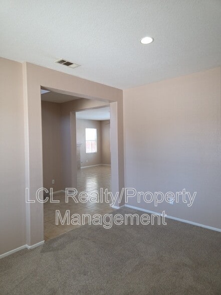 Building Photo - 1261 Reinhart St