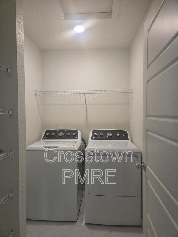 Building Photo - 3373 Kobuk St