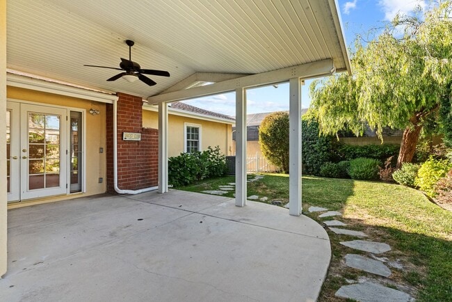 Building Photo - Garden Grove Gem: Your New Home Awaits on ...