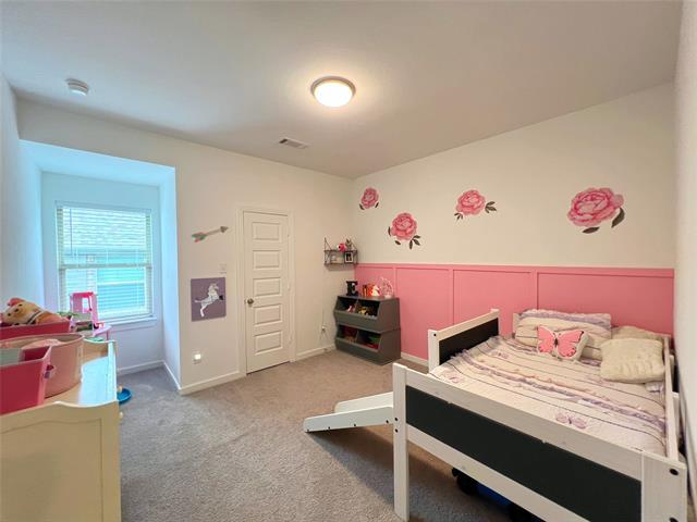 Building Photo - 2410 Doncaster Dr