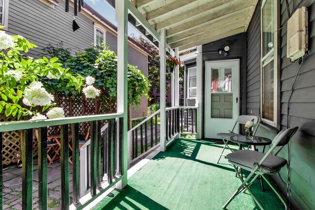 Building Photo - 51 N Pearl St