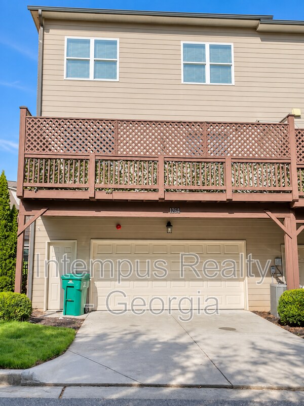 Building Photo - 1260 Stone Castle Cir