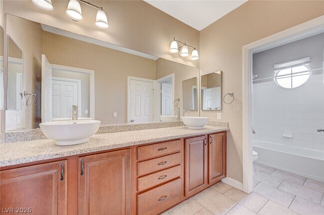 Building Photo - 7876 Sleeping Lily Dr