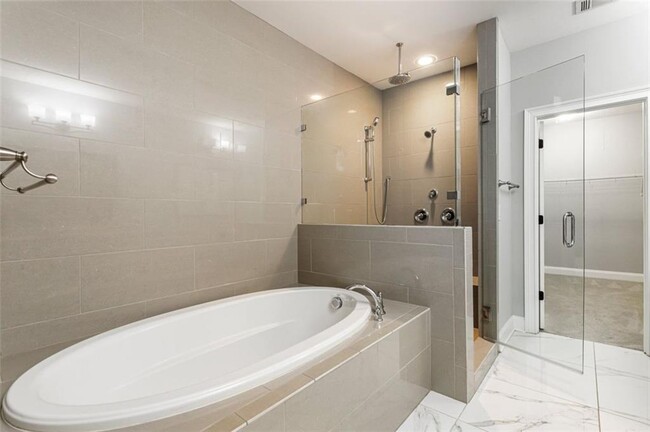 Building Photo - 6408 Radiant Trace