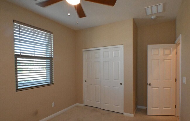 Building Photo - 340 Cadence Vista Dr