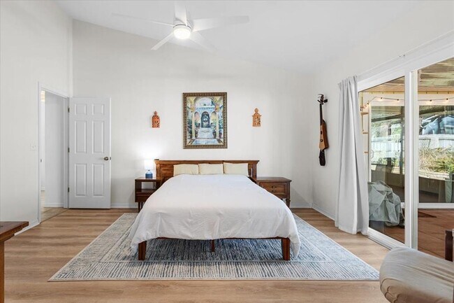 Building Photo - 4518 NW 20th Ter