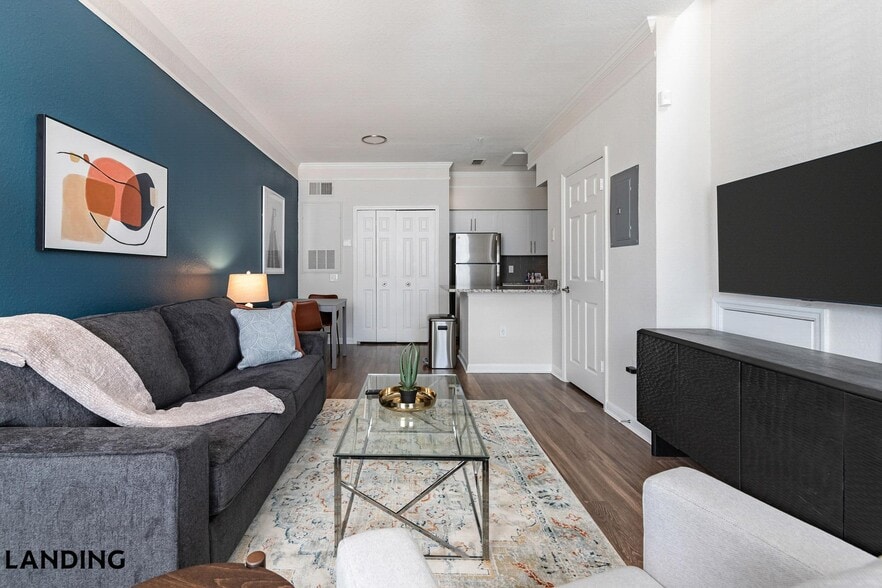 Building Photo - 2801 Biltmore Park Dr