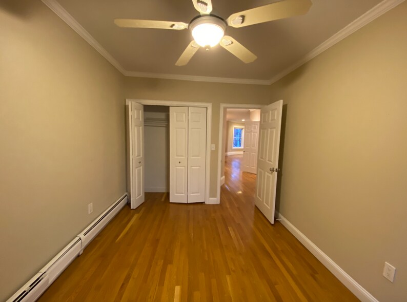 Building Photo - 105 Longwood Ave