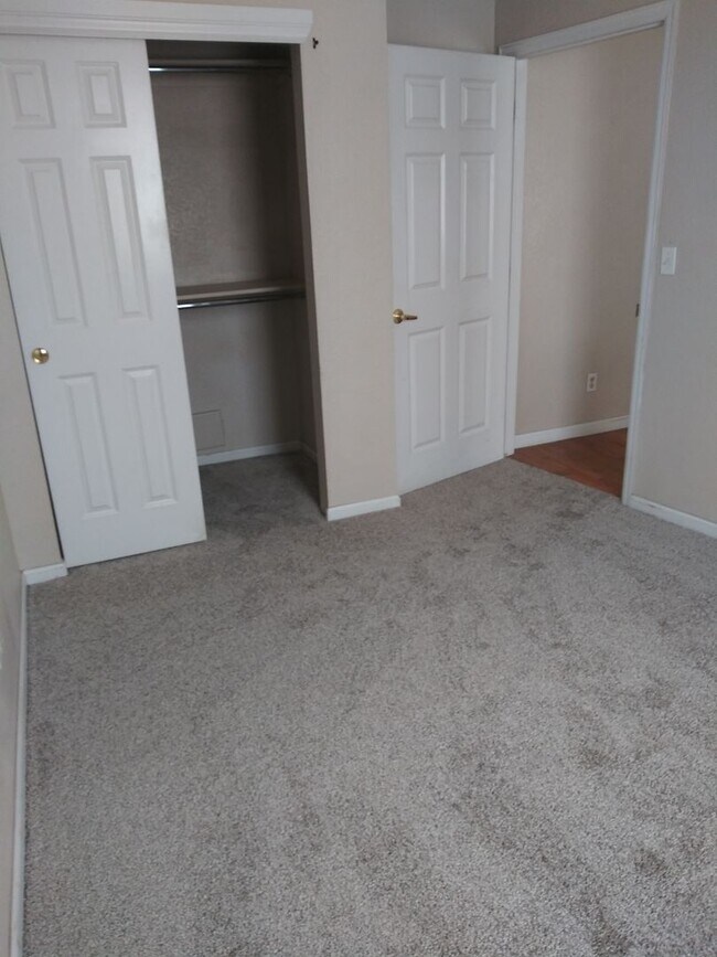 Building Photo - PRICED REDUCED!! Large windows and exposed...