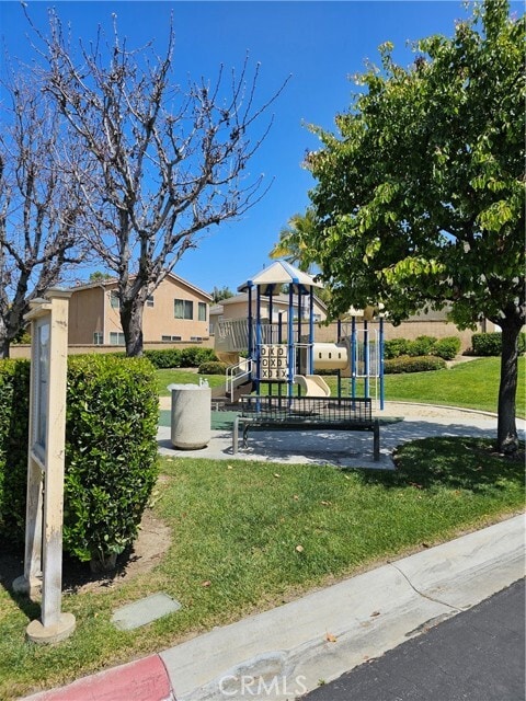 Building Photo - 14136 Visions Dr