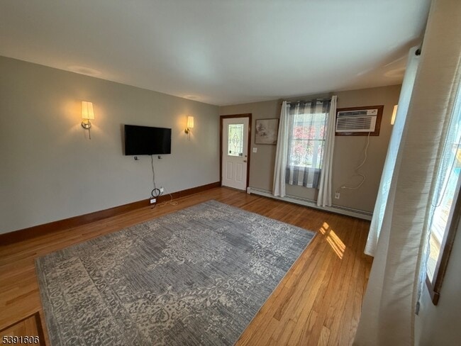 Building Photo - 73 Kiel Ave