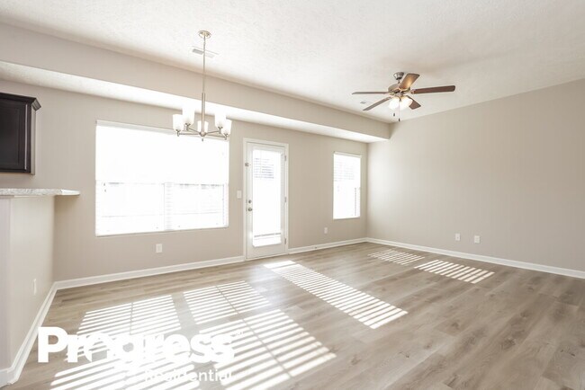 Building Photo - 4243 Golden Sun Ct