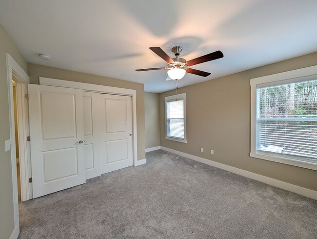 Building Photo - Long Term Rental -Oakley Area