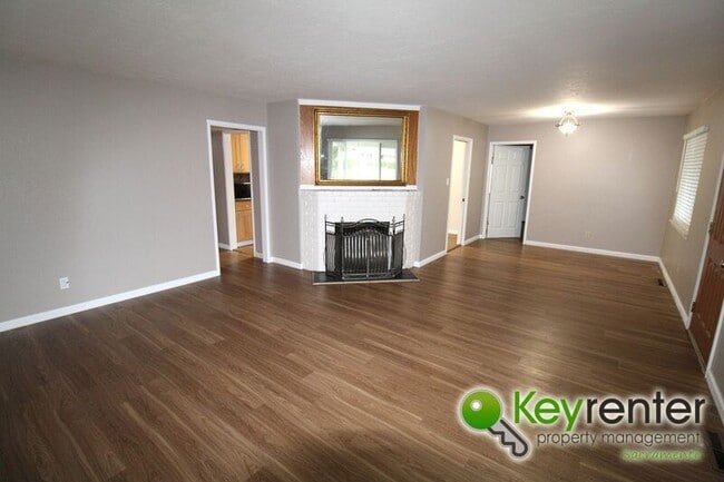 Building Photo - 3429 Braeburn St