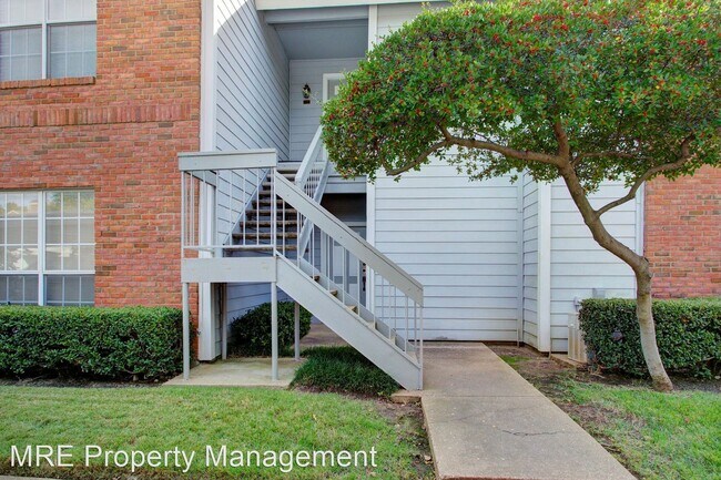 Primary Photo - 2101 St Michaels Dr