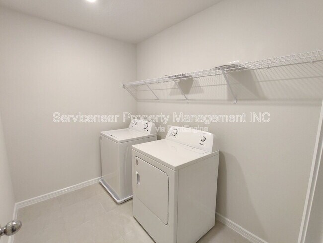 Building Photo - 30194 Merilee Pl